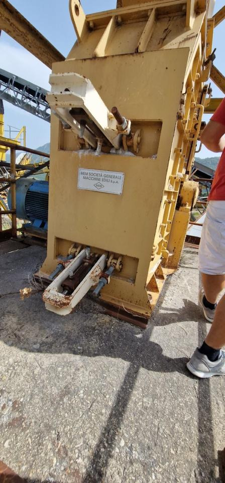 200 t 4 Decksiebmaschine mit prallbrecher - Screener: picture 4 200 t 4 Decksiebmaschine mit prallbrecher - Screener: picture 4