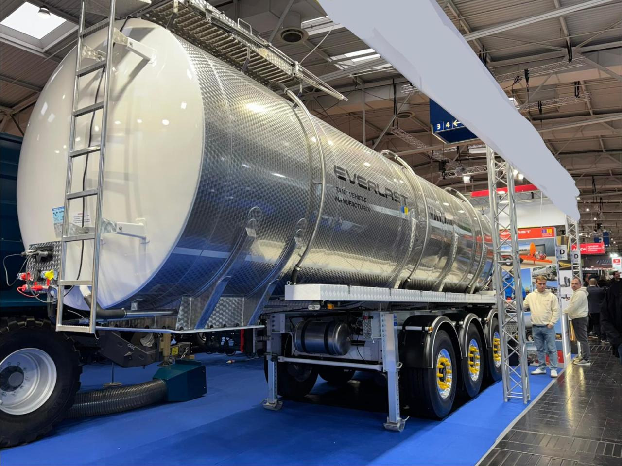 Güllezubringer - Fertilizing equipment: picture 2 Güllezubringer - Fertilizing equipment: picture 2