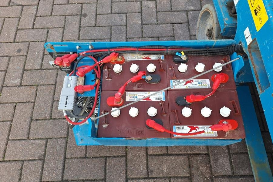 Genie GS1932 E-Drive Several In Stock, 8m Working Height - Scissor lift: picture 4 Genie GS1932 E-Drive Several In Stock, 8m Working Height - Scissor lift: picture 4