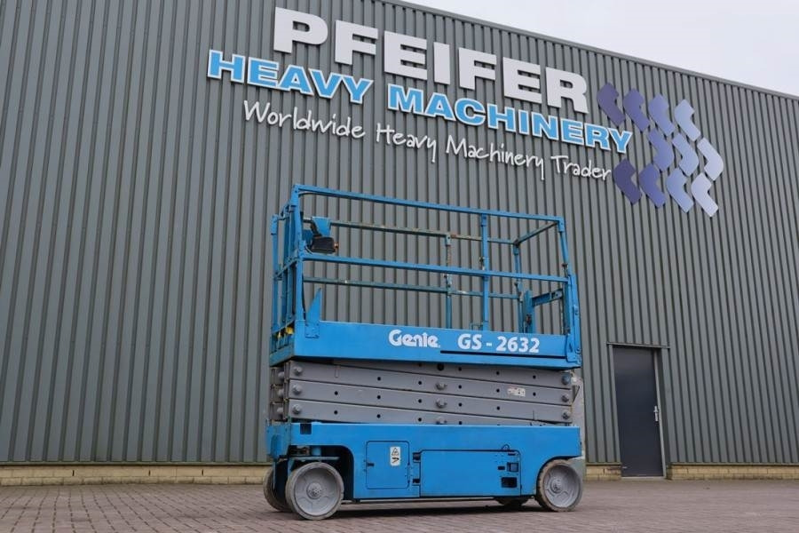 Genie GS2632 Electric, Working Height 10m, 227kg Capacit  - Scissor lift: picture 1 Genie GS2632 Electric, Working Height 10m, 227kg Capacit  - Scissor lift: picture 1