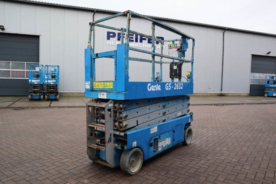 Genie GS2632 Electric, Working Height 10m, 227kg Capacit - Scissor lift: picture 2 Genie GS2632 Electric, Working Height 10m, 227kg Capacit - Scissor lift: picture 2