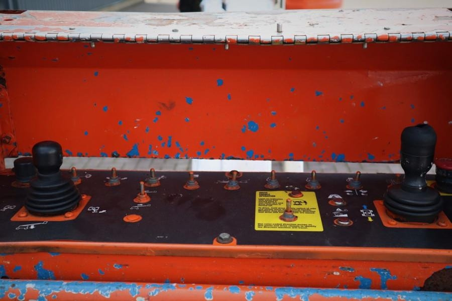 Genie S45 Valid inspection, Diesel, 4x4 Drive, 15.72 m W - Telescopic boom: picture 4 Genie S45 Valid inspection, Diesel, 4x4 Drive, 15.72 m W - Telescopic boom: picture 4