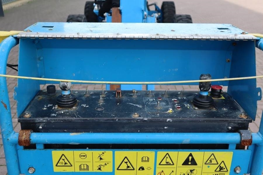 Genie S45 Valid inspection, *Guarantee! Diesel, 4x4 Driv - Telescopic boom: picture 4 Genie S45 Valid inspection, *Guarantee! Diesel, 4x4 Driv - Telescopic boom: picture 4