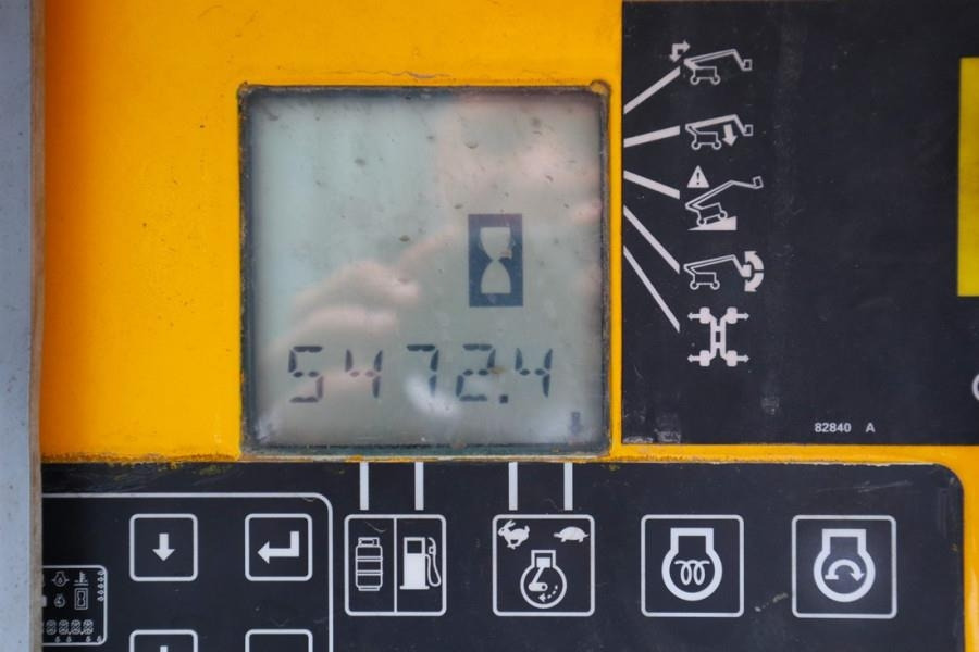 Genie Z135/70 Diesel, 4x4x4 Drive, 43m Lifting Height, 2 - Articulated boom lift: picture 5 Genie Z135/70 Diesel, 4x4x4 Drive, 43m Lifting Height, 2 - Articulated boom lift: picture 5