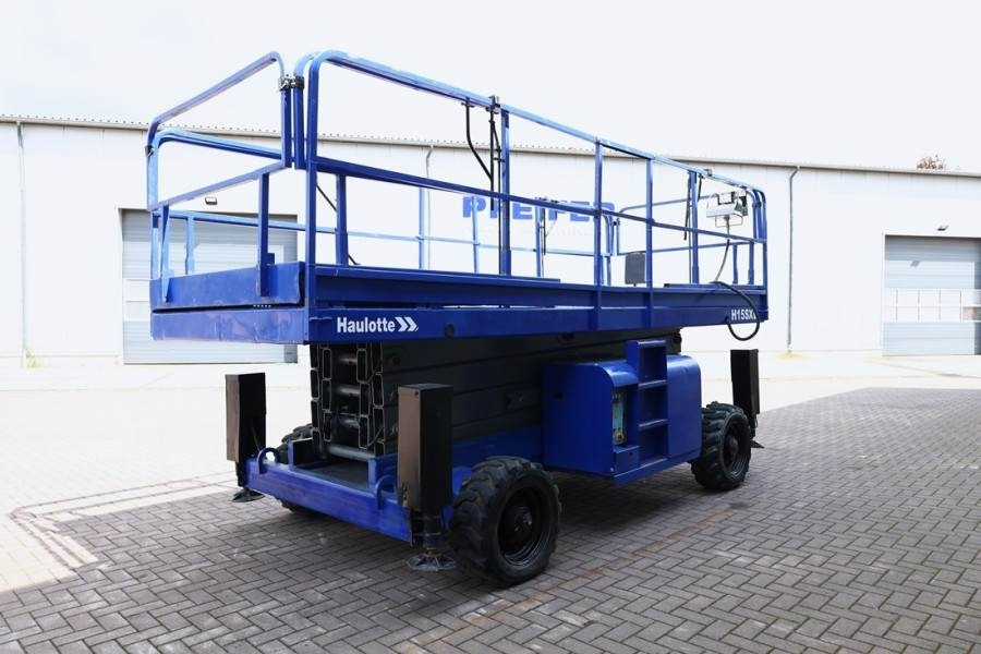 Haulotte H15SXL Diesel, 4x4 Drive, 15m Working Height, 500k - Scissor lift: picture 2 Haulotte H15SXL Diesel, 4x4 Drive, 15m Working Height, 500k - Scissor lift: picture 2