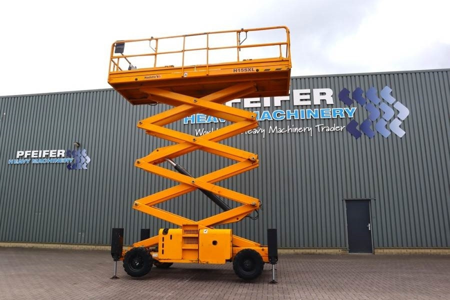 Haulotte H15SXL Diesel, 4x4 Drive, 15m Working Height, 500k - Scissor lift: picture 2 Haulotte H15SXL Diesel, 4x4 Drive, 15m Working Height, 500k - Scissor lift: picture 2