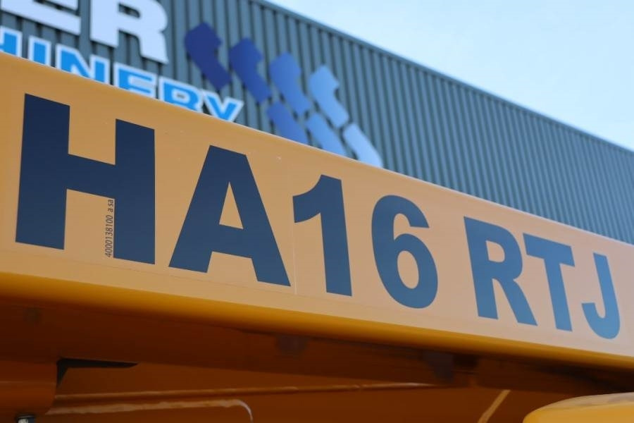 Haulotte HA16RTJ Valid Inspection, *Guarantee! Diesel, 4x4 - Articulated boom lift: picture 3 Haulotte HA16RTJ Valid Inspection, *Guarantee! Diesel, 4x4 - Articulated boom lift: picture 3