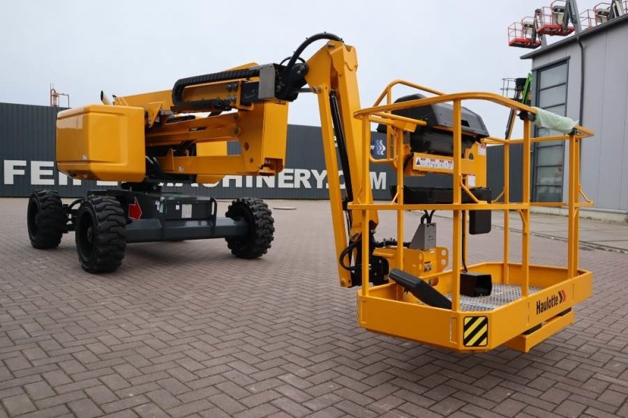 Haulotte HA16RTJ Valid Inspection, *Guarantee! Diesel, 4x4 - Articulated boom lift: picture 2 Haulotte HA16RTJ Valid Inspection, *Guarantee! Diesel, 4x4 - Articulated boom lift: picture 2