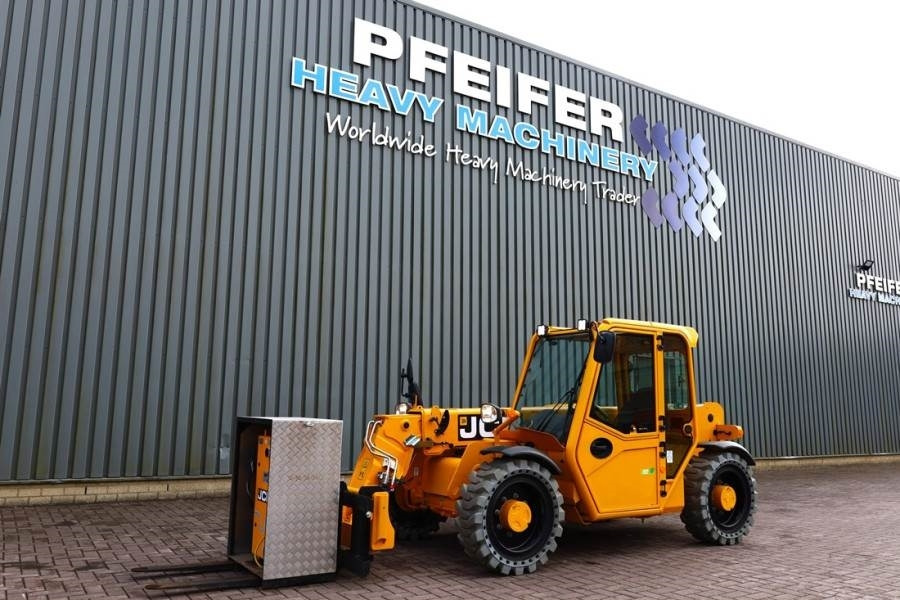 JCB 525-60E Guarantee! Fully Electric, 2500kg Capacity - Telescopic handler: picture 1 JCB 525-60E Guarantee! Fully Electric, 2500kg Capacity - Telescopic handler: picture 1