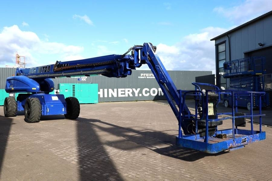 JLG 1350SJP Diesel, 4x4x4 Drive 43.3m Working Height, - Telescopic boom: picture 5 JLG 1350SJP Diesel, 4x4x4 Drive 43.3m Working Height, - Telescopic boom: picture 5
