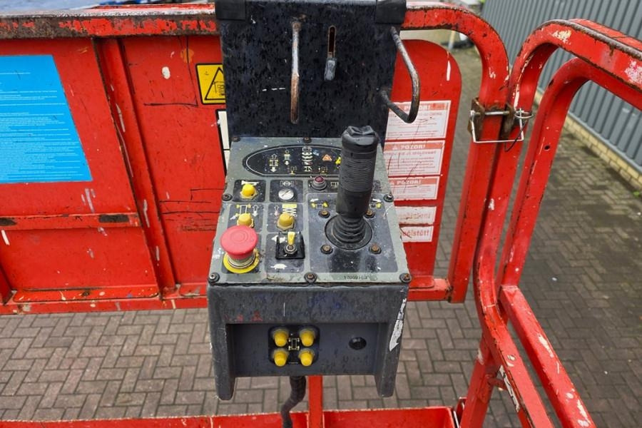 JLG 4069LE Electric, 14.2m Working Height, 360kg Capac - Scissor lift: picture 5 JLG 4069LE Electric, 14.2m Working Height, 360kg Capac - Scissor lift: picture 5