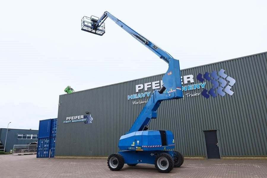 JLG H800AJ Hybrid Hybrid, 4x4 Drive, 26.4m Working Hei - Articulated boom lift: picture 3 JLG H800AJ Hybrid Hybrid, 4x4 Drive, 26.4m Working Hei - Articulated boom lift: picture 3