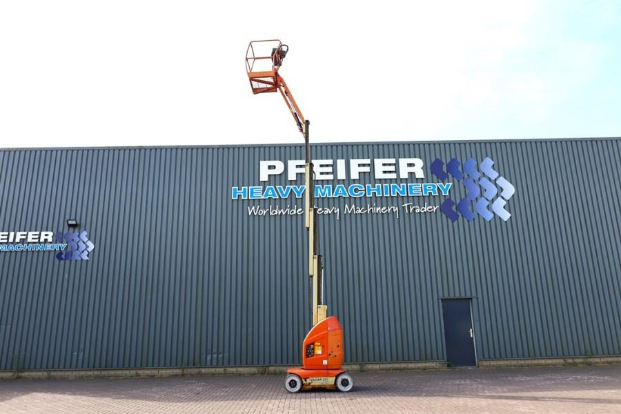 JLG Toucan 10E Electric, 10.1 m Working Height, 200kg - Articulated boom lift: picture 3 JLG Toucan 10E Electric, 10.1 m Working Height, 200kg - Articulated boom lift: picture 3