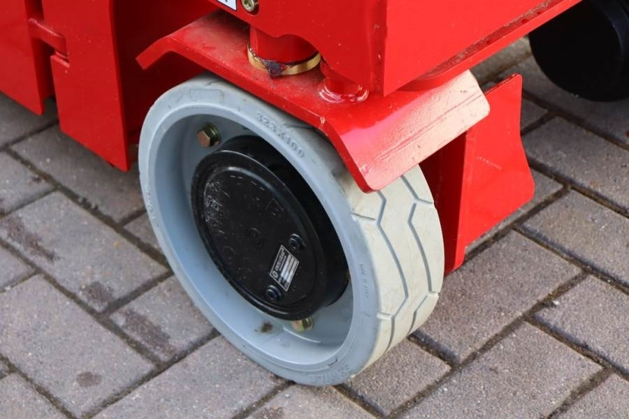 Magni ES0807EP New And Available Directly From Stock, El - Scissor lift: picture 3 Magni ES0807EP New And Available Directly From Stock, El - Scissor lift: picture 3