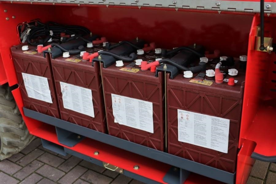 Magni ES1418RT New And Available Directly From Stock, El - Scissor lift: picture 4 Magni ES1418RT New And Available Directly From Stock, El - Scissor lift: picture 4