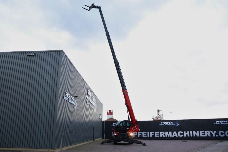 Magni RTH 6.21-D/D 6000kg Capacity, 21m Lifting Height, - Telescopic handler: picture 3 Magni RTH 6.21-D/D 6000kg Capacity, 21m Lifting Height, - Telescopic handler: picture 3