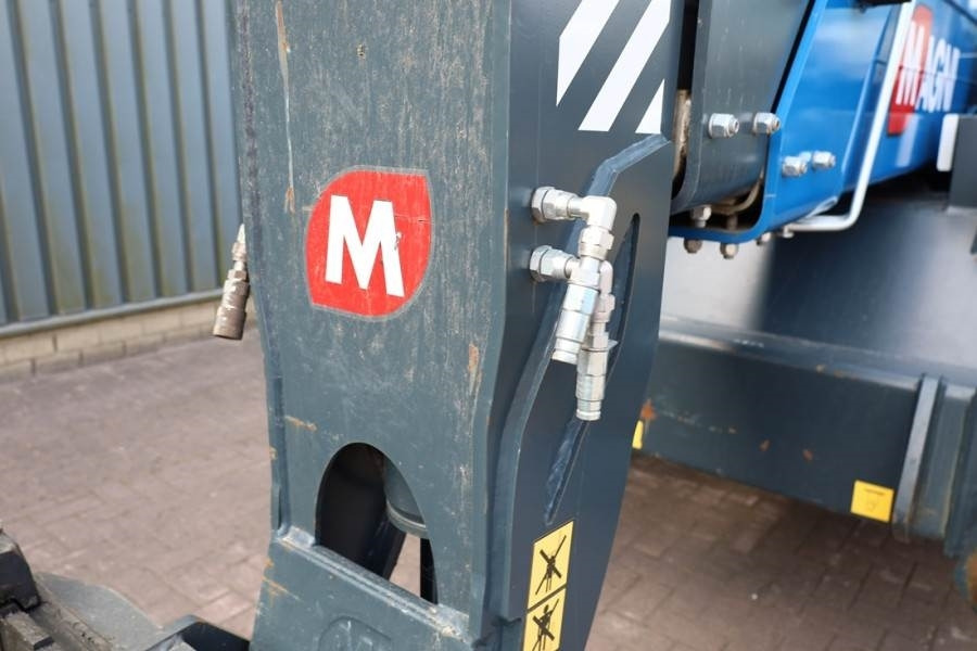 Telescopic handler Magni - TH5,5.15-D7/D Diesel, 4x4x4 Drive, 5.5t Ca: picture 19