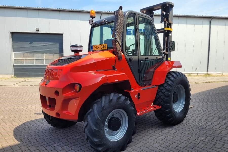 Manitou M30-4 Valid Inspection, *Guarantee, Diesel, 4x4 Dr - Rough terrain forklift: picture 2 Manitou M30-4 Valid Inspection, *Guarantee, Diesel, 4x4 Dr - Rough terrain forklift: picture 2