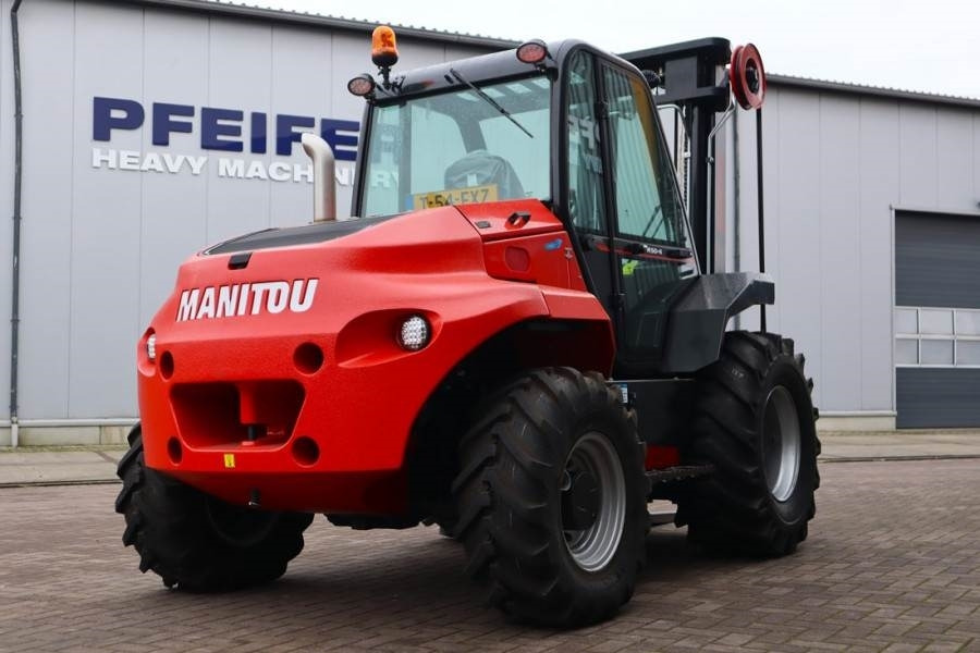 Manitou M50-4 Valid Inspection, *Guarantee, Diesel, 4x4 Dr - Rough terrain forklift: picture 2 Manitou M50-4 Valid Inspection, *Guarantee, Diesel, 4x4 Dr - Rough terrain forklift: picture 2