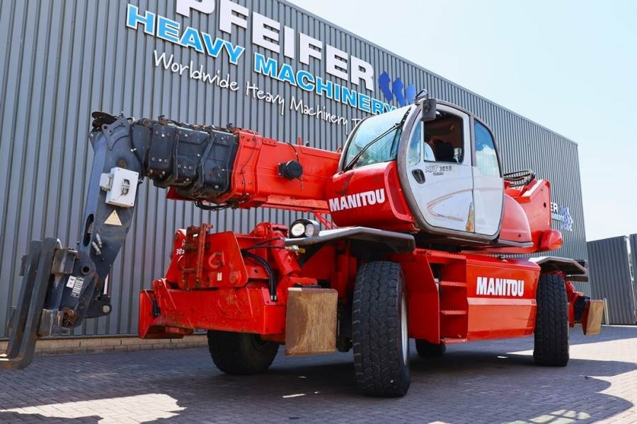 Manitou MRT3050 PRIVILEGE Diesel, 4x4 Drive And 4-Wheel St - Telescopic handler: picture 2 Manitou MRT3050 PRIVILEGE Diesel, 4x4 Drive And 4-Wheel St - Telescopic handler: picture 2