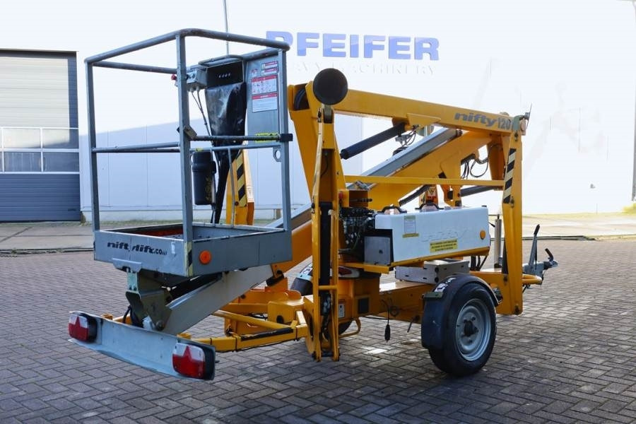 Niftylift 120TE Electric, 12.2m Working Height, 6.1m Reach, - Trailer mounted boom lift: picture 2 Niftylift 120TE Electric, 12.2m Working Height, 6.1m Reach, - Trailer mounted boom lift: picture 2