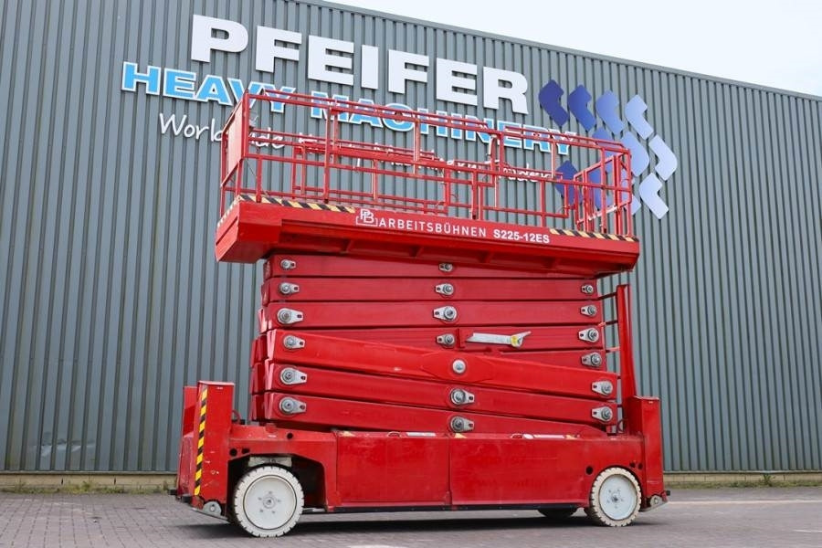 PB LIFT S225-12ES Electric, 22.5m Working Height, 450 - Scissor lift: picture 1 PB LIFT S225-12ES Electric, 22.5m Working Height, 450 - Scissor lift: picture 1