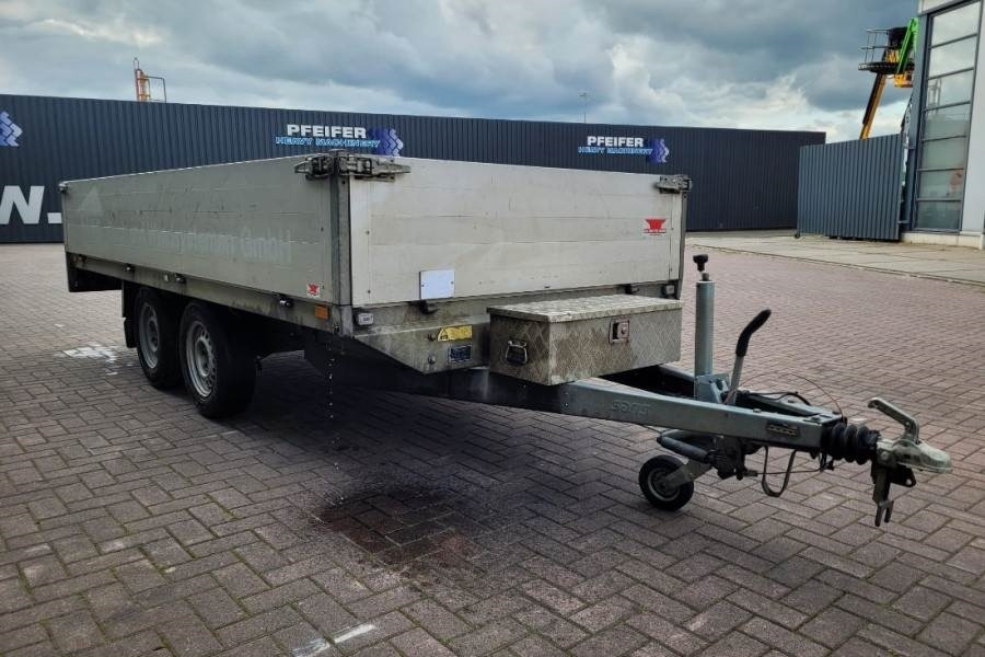 Saris PL1827 2 Axel Trailer  - Car trailer: picture 4 Saris PL1827 2 Axel Trailer  - Car trailer: picture 4
