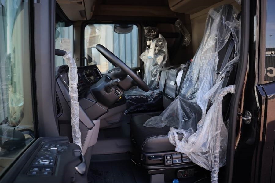 Scania R540 B8X2 Scania 110000-E8F206 A.S.C, Diesel, Eur - All terrain crane: picture 4 Scania R540 B8X2 Scania 110000-E8F206 A.S.C, Diesel, Eur - All terrain crane: picture 4