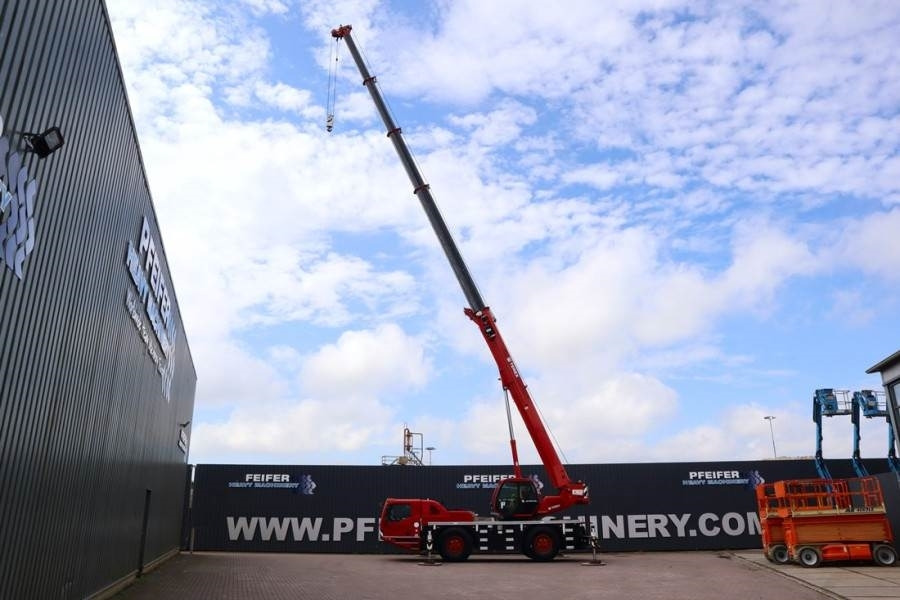 All terrain crane Terex AC40/2L Diesel, 4x4 Drive And 4-Wheel Steering, 40: picture 17