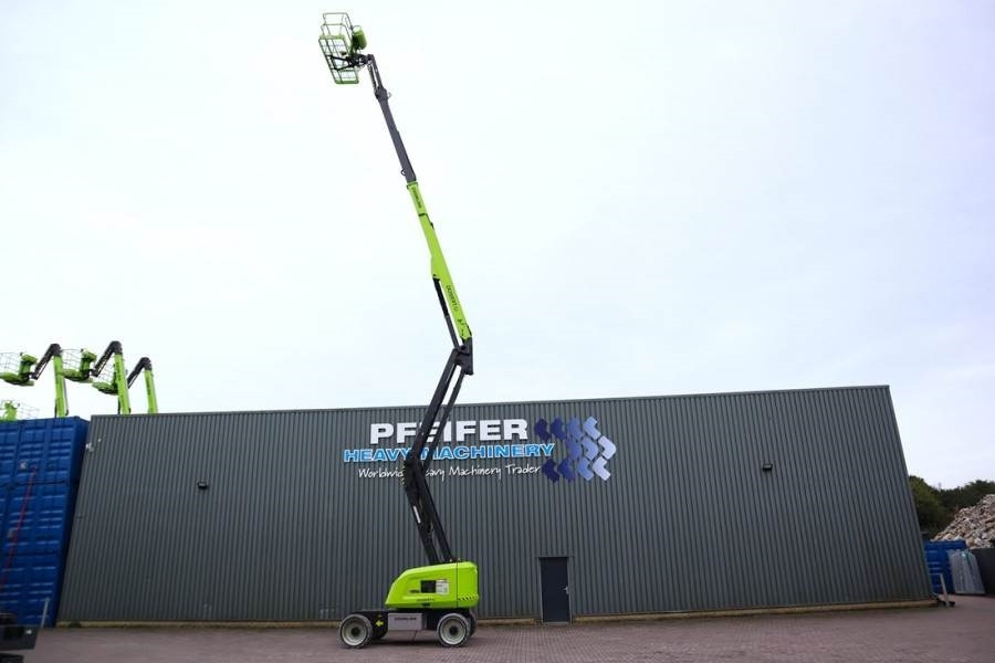 Zoomlion ZA20JERT-LI Fully Electric Lithium-Powered, 4x4 Ro - Articulated boom lift: picture 3 Zoomlion ZA20JERT-LI Fully Electric Lithium-Powered, 4x4 Ro - Articulated boom lift: picture 3