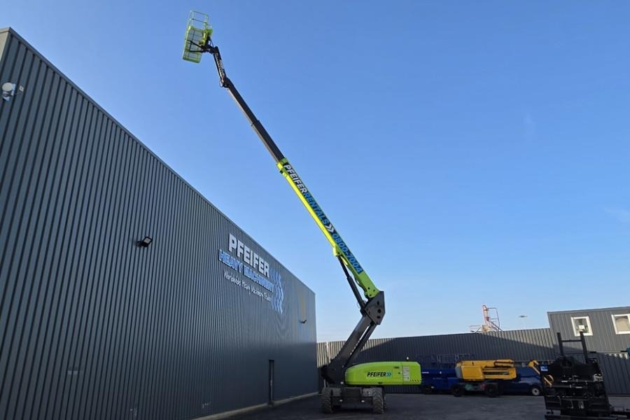 Zoomlion ZT26JE Fully Electric Lithium-Powered, 4x4 Rough T - Telescopic boom: picture 3 Zoomlion ZT26JE Fully Electric Lithium-Powered, 4x4 Rough T - Telescopic boom: picture 3