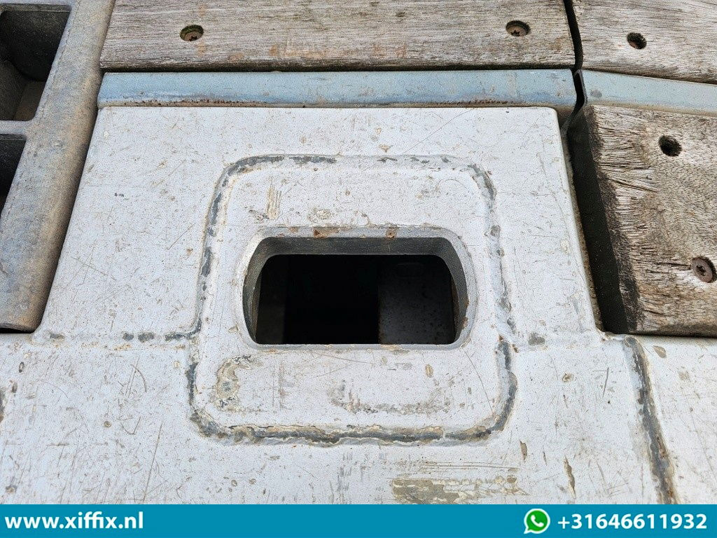 Dropside/ Flatbed semi-trailer Kässbohrer 3-ass. Vlakke uitschuifbare Mega oplegger / Naloop gestuurd: picture 15