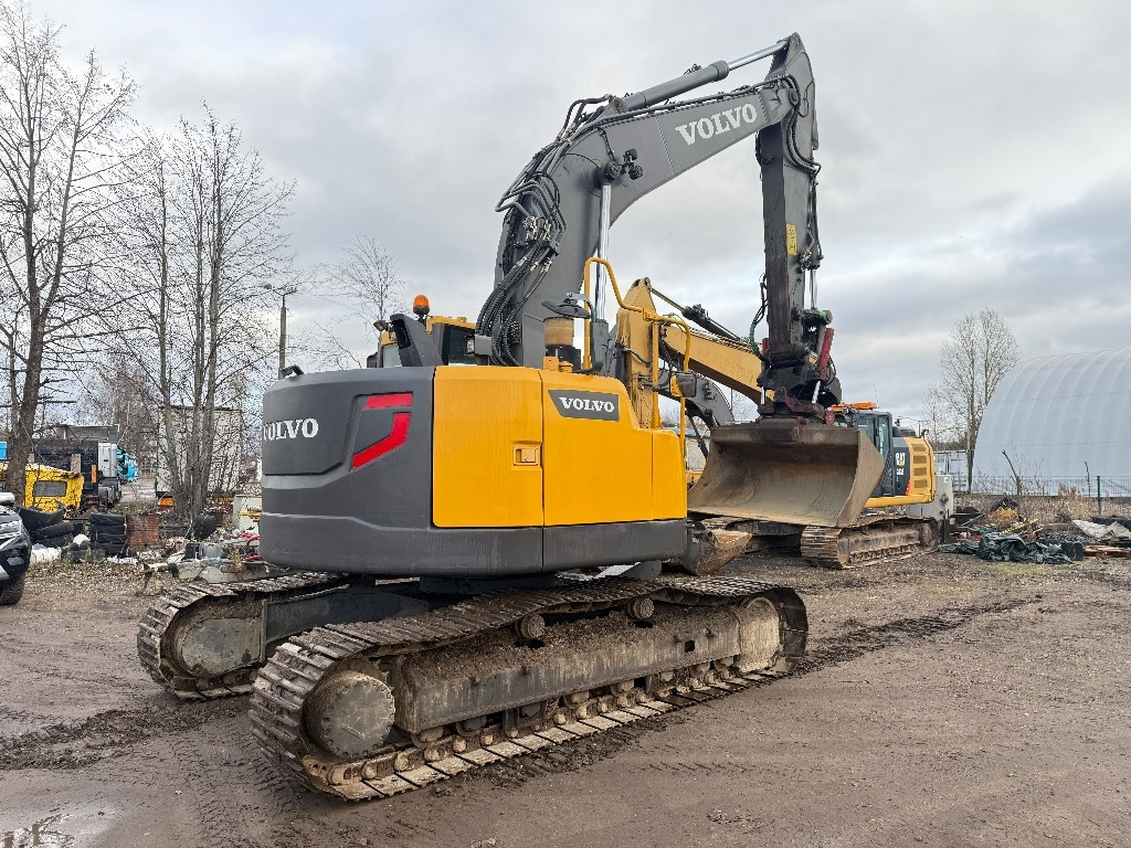 Volvo ECR 235 - Crawler excavator: picture 1 Volvo ECR 235 - Crawler excavator: picture 1