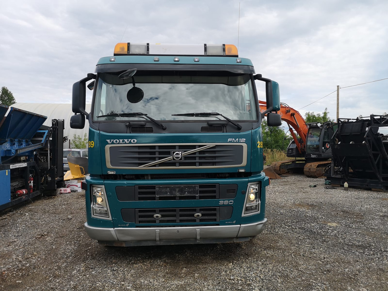 Volvo Fm 380 - Hook lift truck: picture 3 Volvo Fm 380 - Hook lift truck: picture 3