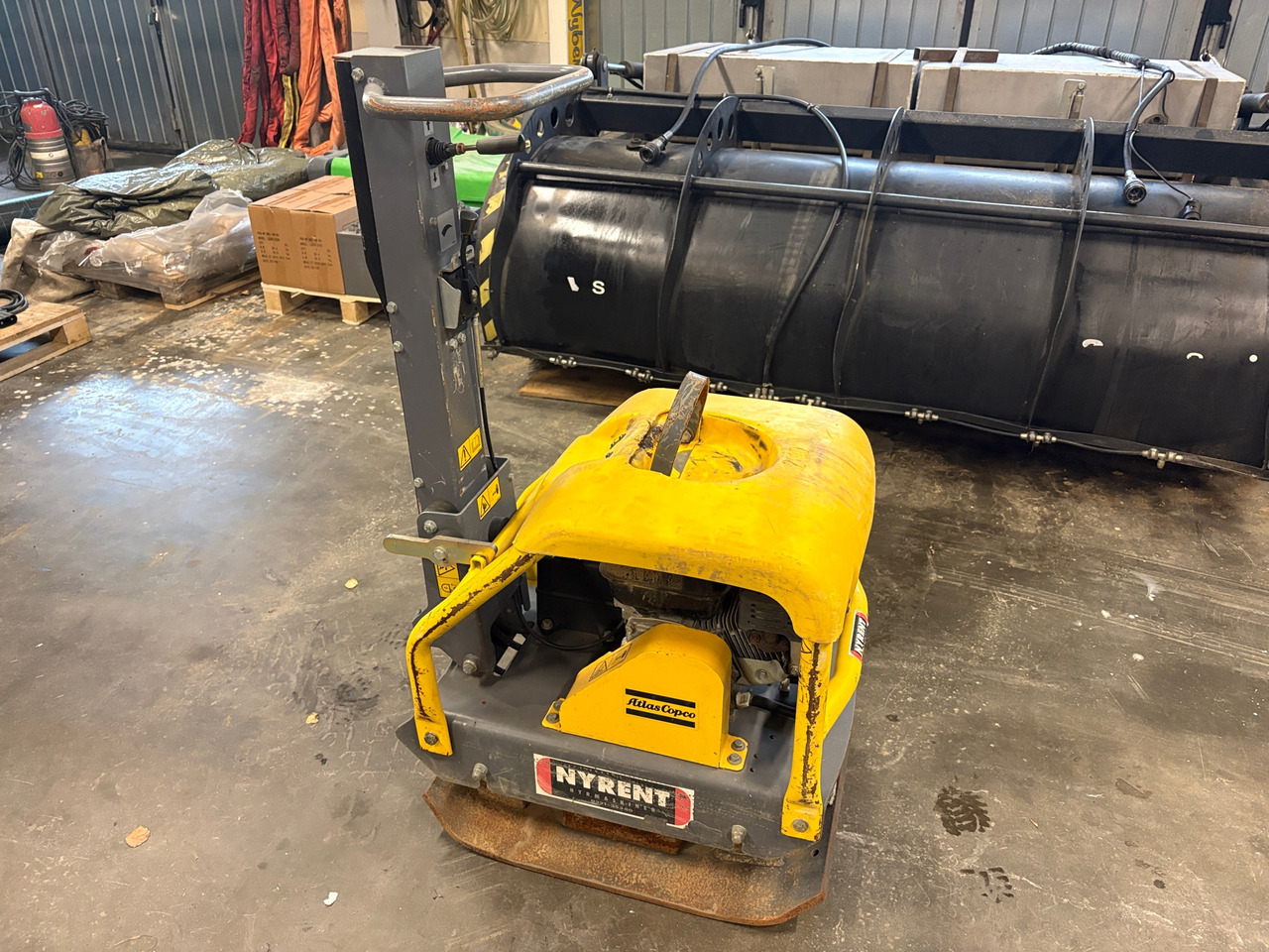 Atlas Copco LG200 - Plate compactor: picture 1 Atlas Copco LG200 - Plate compactor: picture 1