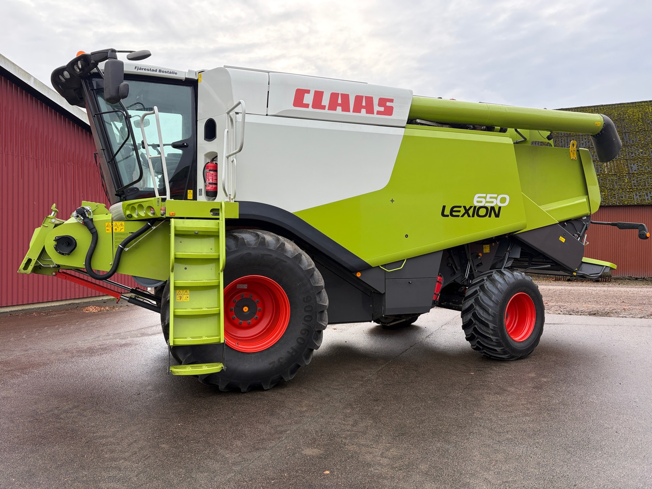 Claas Lexion 650 - Combine harvester: picture 1 Claas Lexion 650 - Combine harvester: picture 1