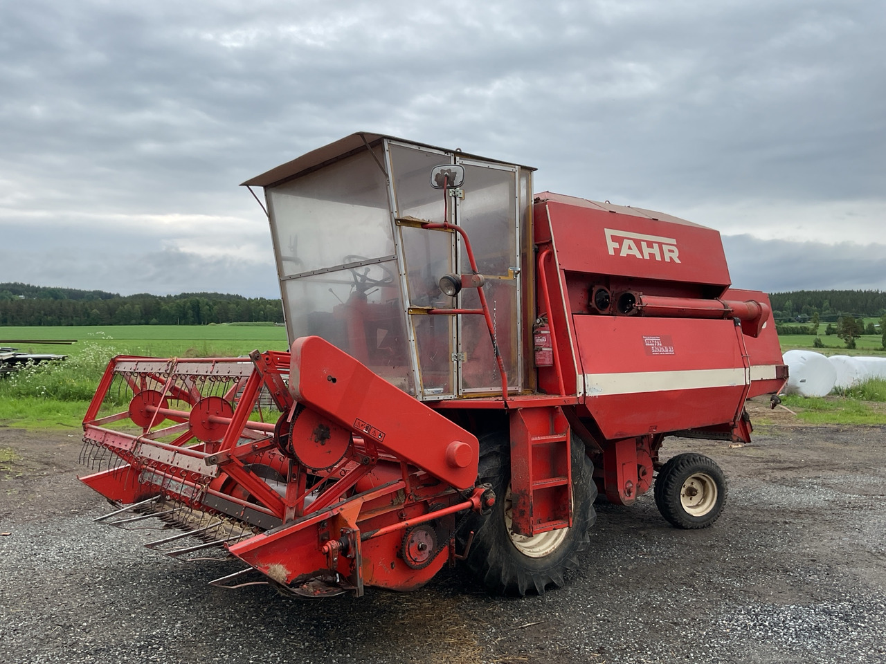 Fahr M750 - Combine harvester: picture 1 Fahr M750 - Combine harvester: picture 1