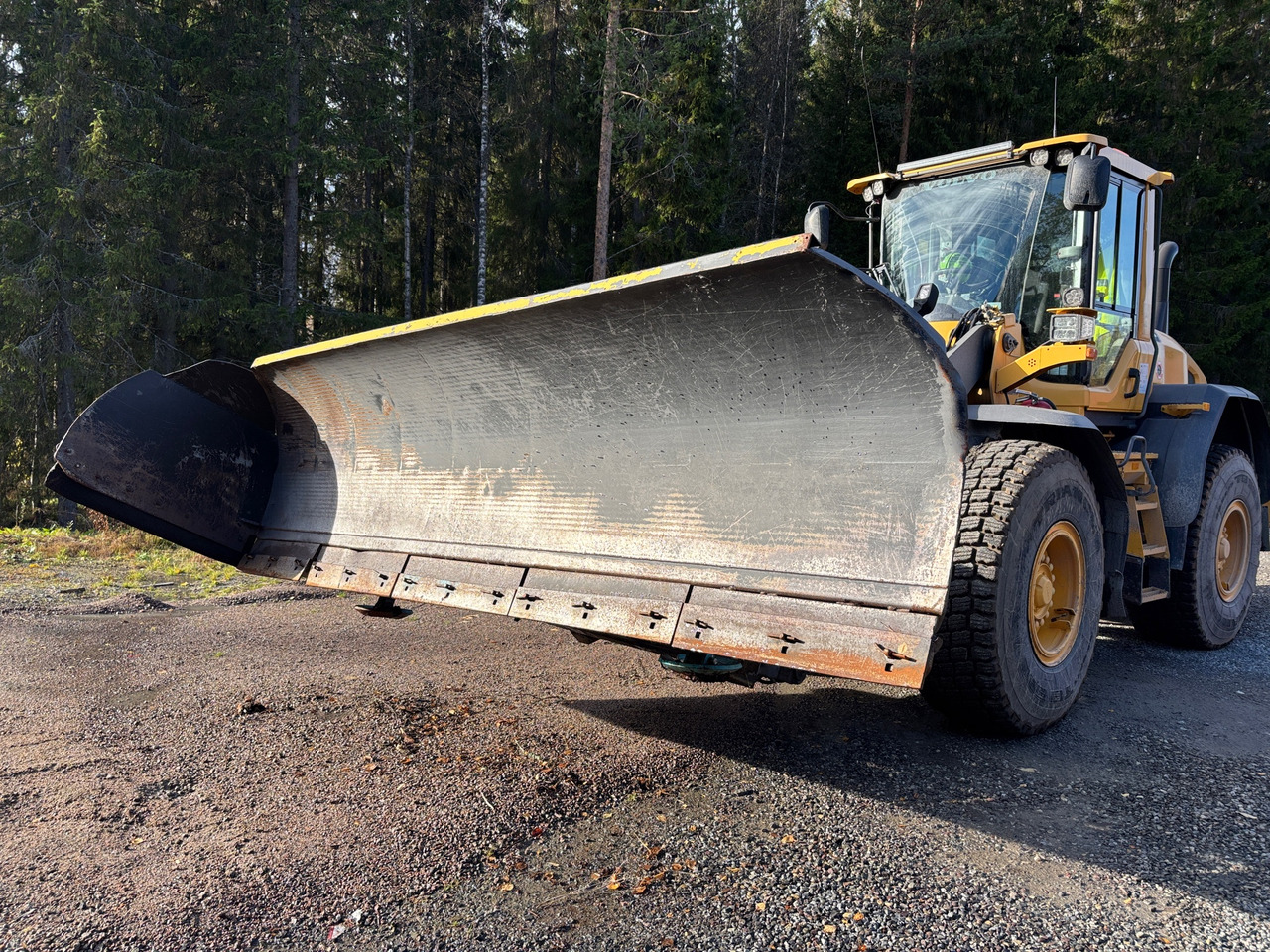Holms TKHP-101-400 - Snow plough: picture 1 Holms TKHP-101-400 - Snow plough: picture 1