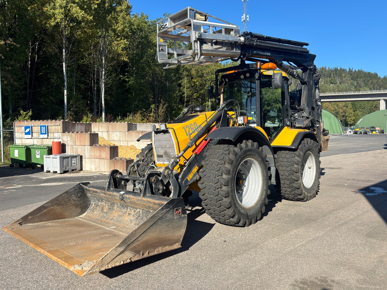 Huddig 1260B - Backhoe loader: picture 1 Huddig 1260B - Backhoe loader: picture 1
