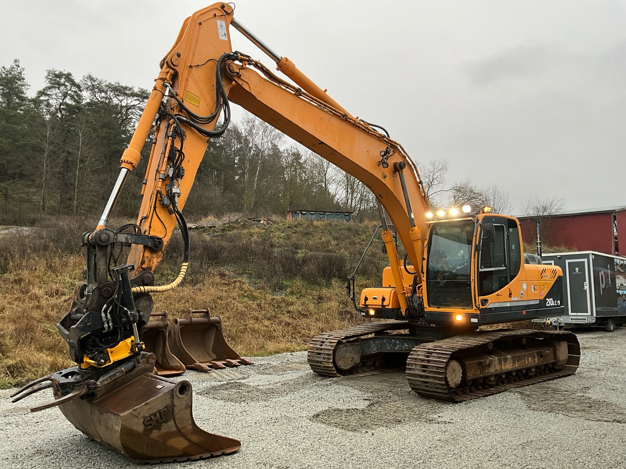 Hyundai Robex 210LC-9 - Crawler excavator: picture 1 Hyundai Robex 210LC-9 - Crawler excavator: picture 1