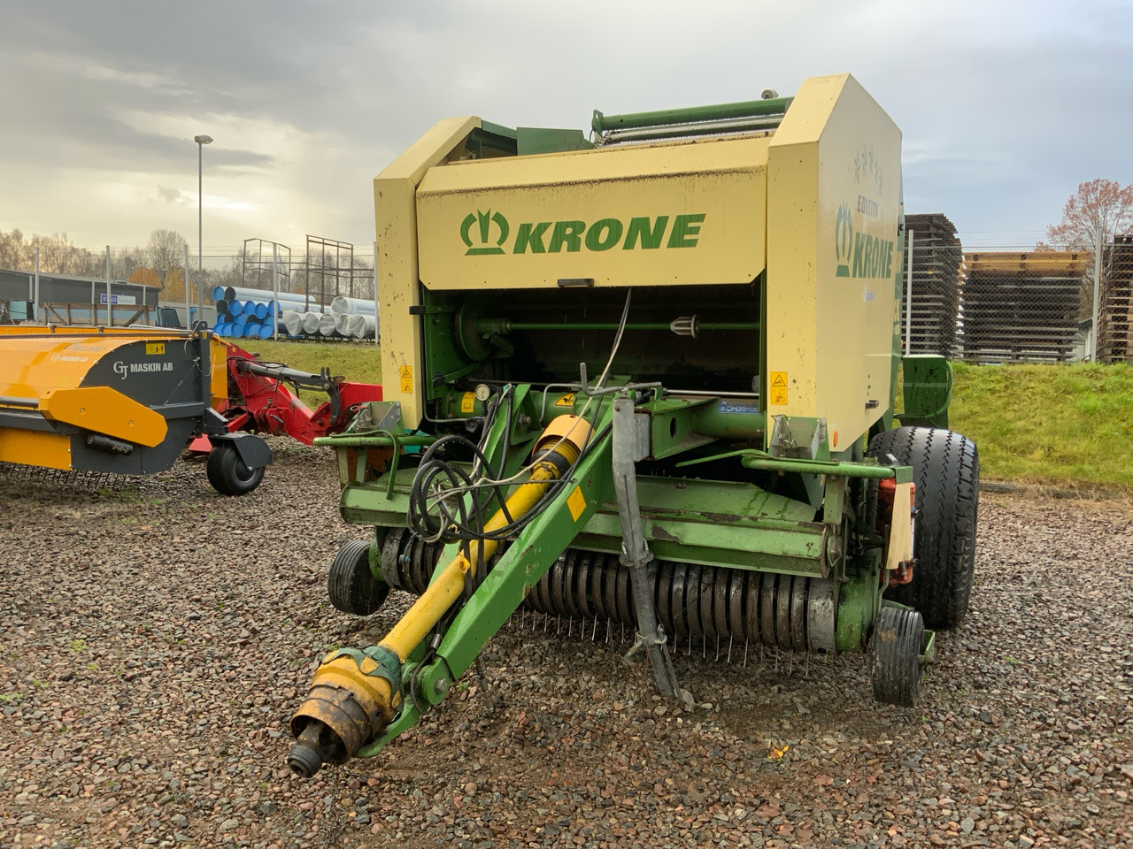 Krone Vario Pack 1500 Multi-Cut - Round baler: picture 1 Krone Vario Pack 1500 Multi-Cut - Round baler: picture 1
