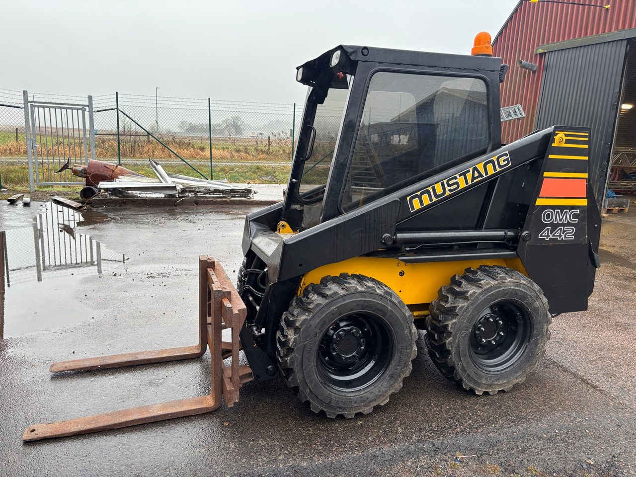 Mustang OMC 442 - Wheel loader: picture 1 Mustang OMC 442 - Wheel loader: picture 1