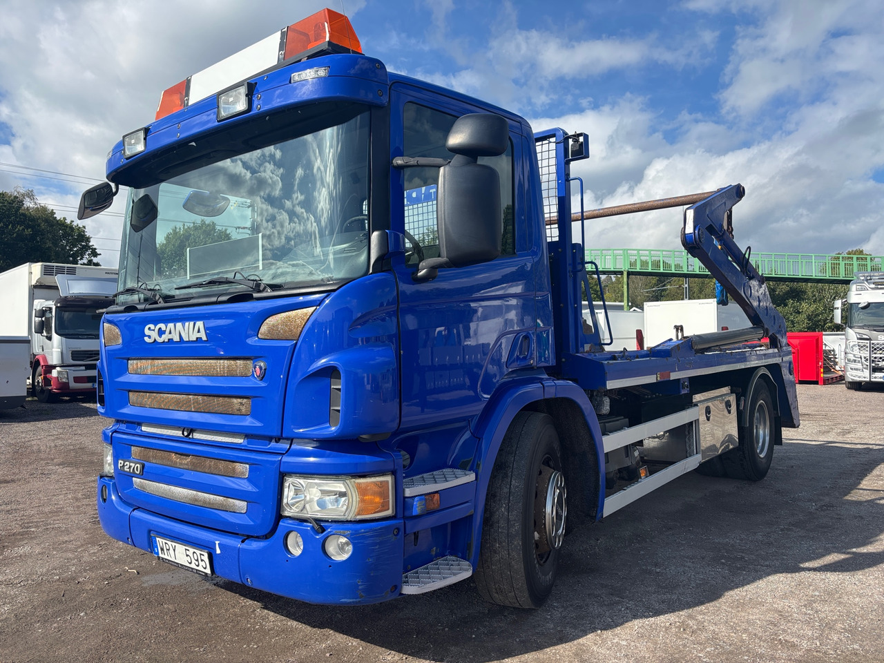 Scania P 270 4x2 - Truck: picture 1 Scania P 270 4x2 - Truck: picture 1