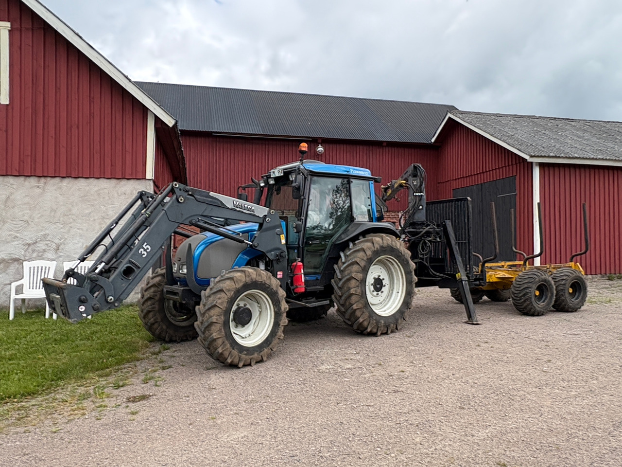 Valtra A75-4 - Farm tractor: picture 1 Valtra A75-4 - Farm tractor: picture 1