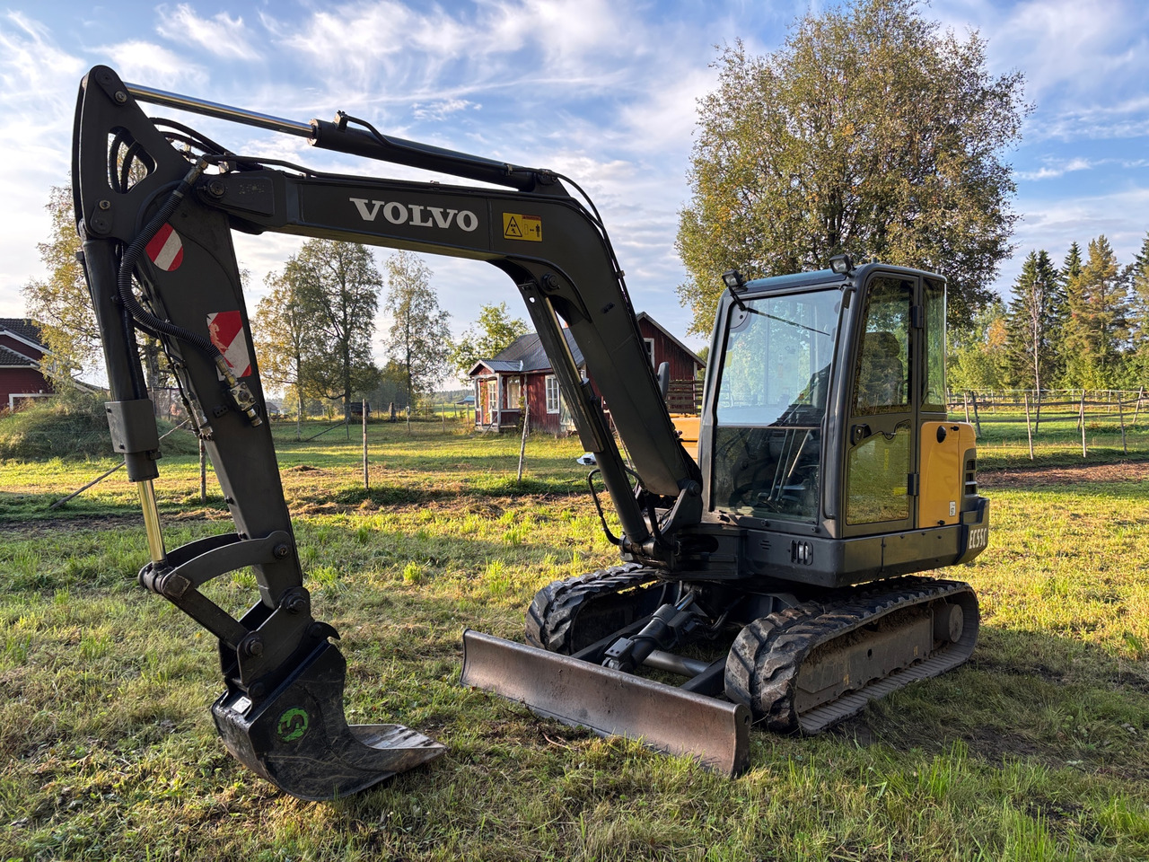Volvo EC55C - Excavator: picture 1 Volvo EC55C - Excavator: picture 1