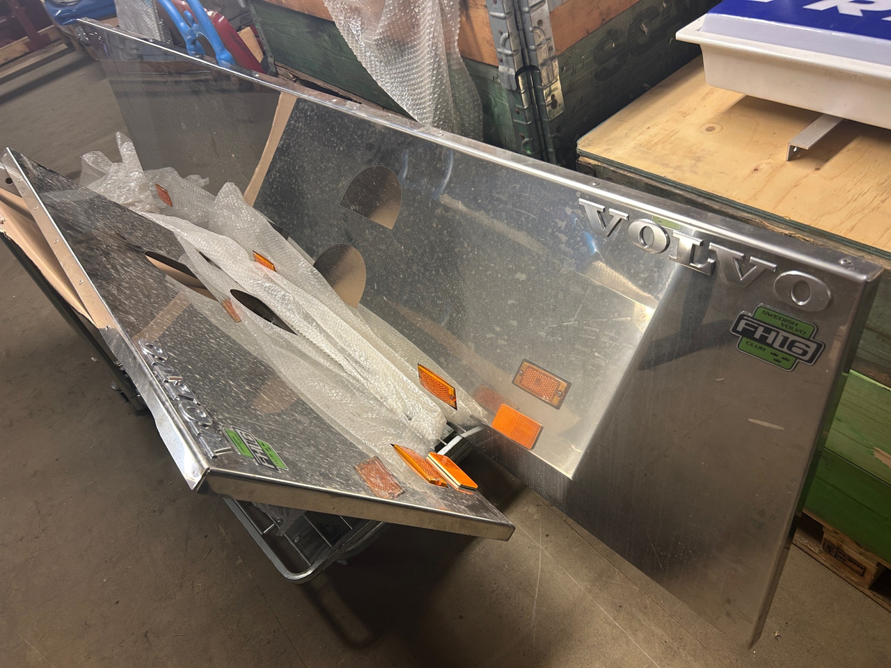 Volvo FH - Body and exterior for Truck: picture 1 Volvo FH - Body and exterior for Truck: picture 1