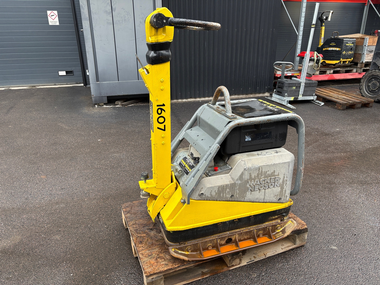 Wacker Neuson DPU6555Heh - Plate compactor: picture 1 Wacker Neuson DPU6555Heh - Plate compactor: picture 1