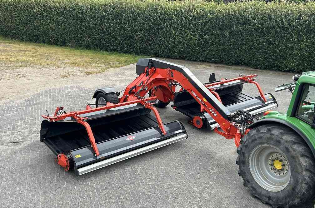 Kuhn VERKOCHT! - Tedder/ Rake: picture 2 Kuhn VERKOCHT! - Tedder/ Rake: picture 2