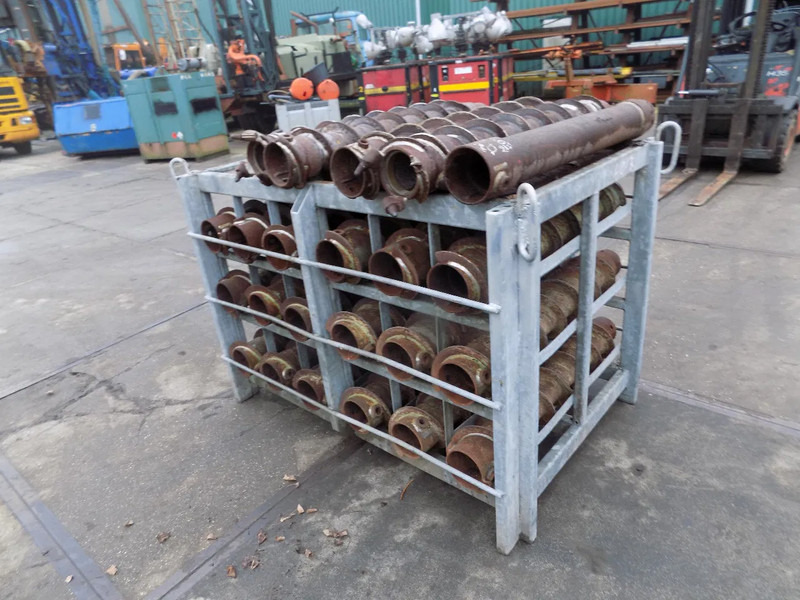 Atlas-Copco holle avegaar - Drilling rig: picture 1 Atlas-Copco holle avegaar - Drilling rig: picture 1