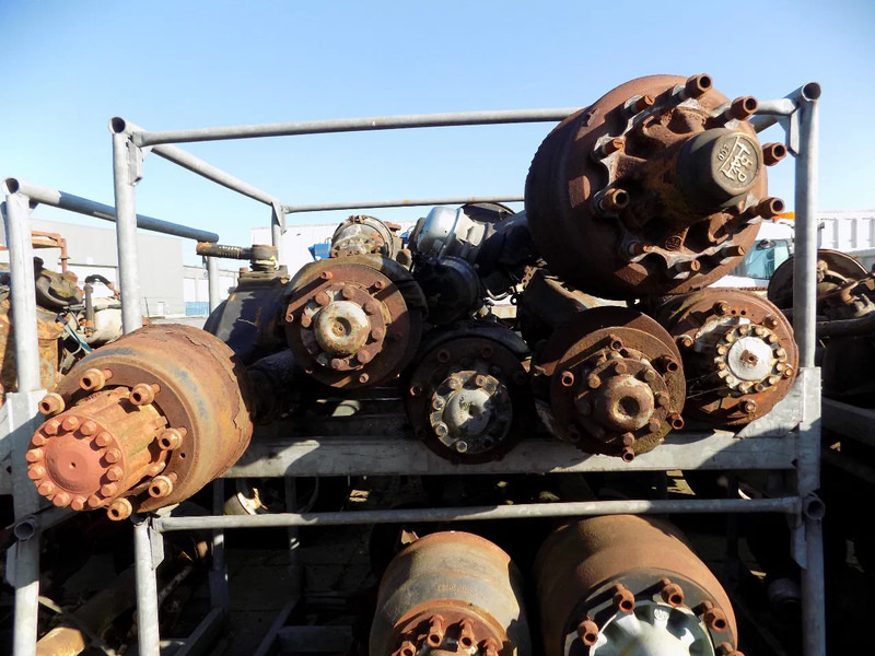 BPW achter assen  daf-ginaf-mercedes-scania etc. - Rear axle for Truck: picture 2 BPW achter assen  daf-ginaf-mercedes-scania etc. - Rear axle for Truck: picture 2